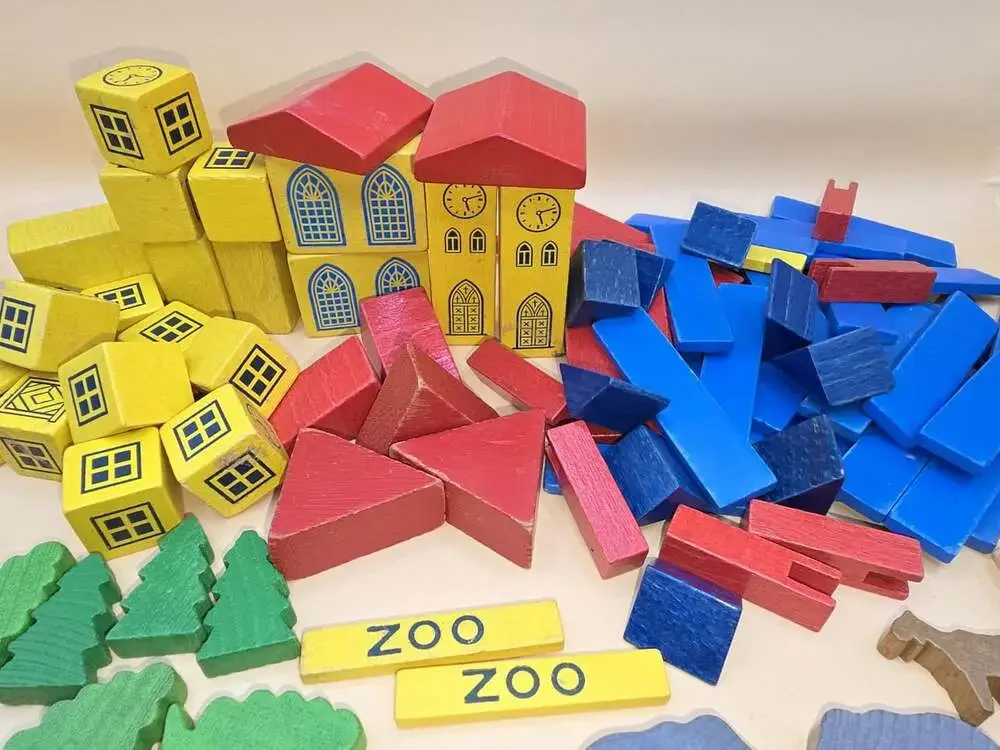 Vintage Lorenz Spiel Welt West Germany Wood Blocks Zoo Farm Animals People